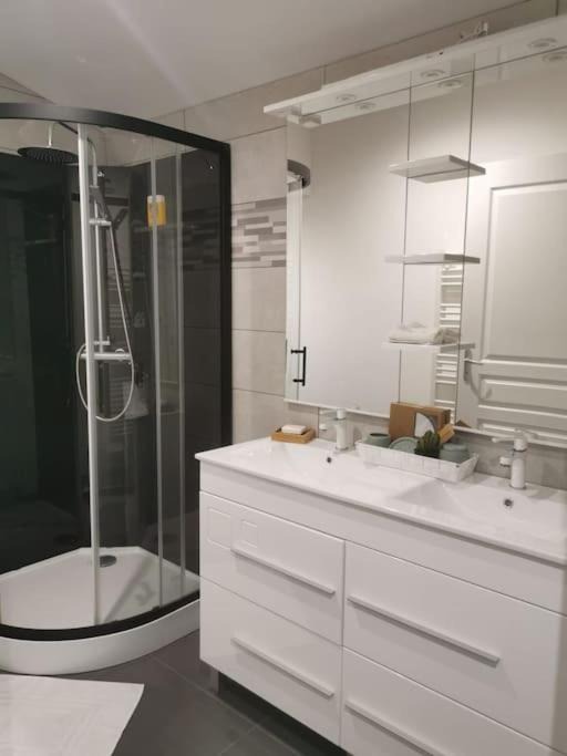 Photo of Bathroom in Saint-Christoly-de-Blaye