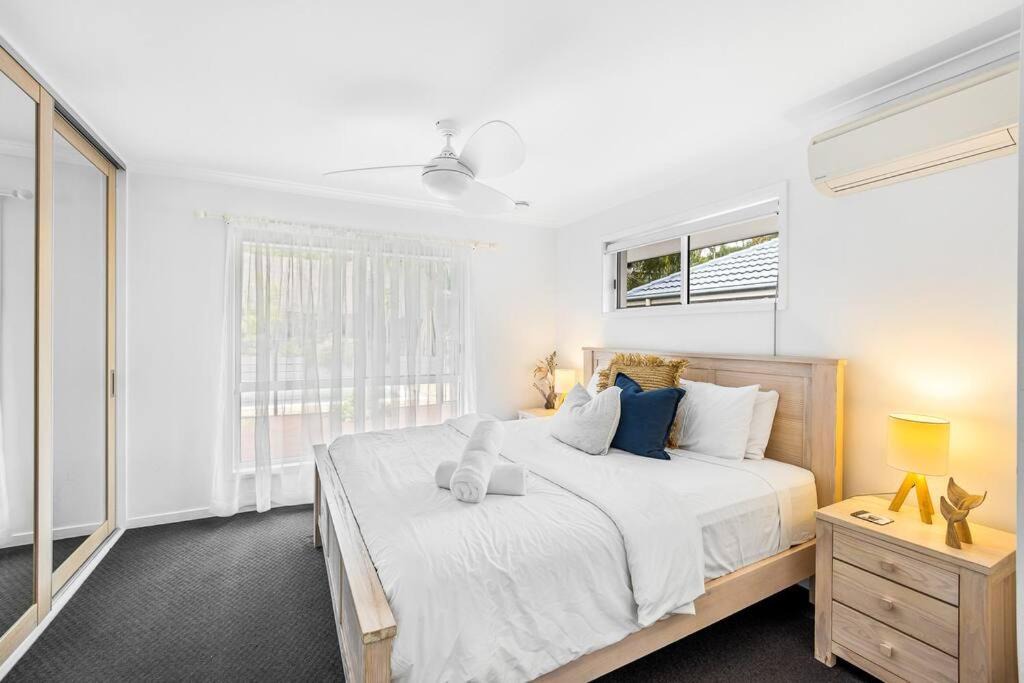 Photo of Bedroom in Castaways Beach