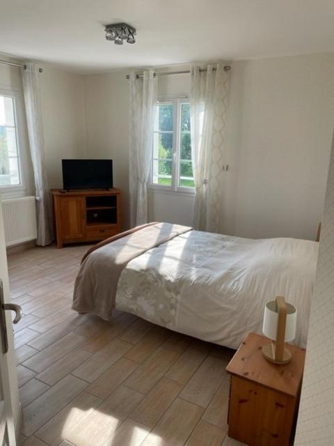 Photo of Bedroom in Carpiquet
