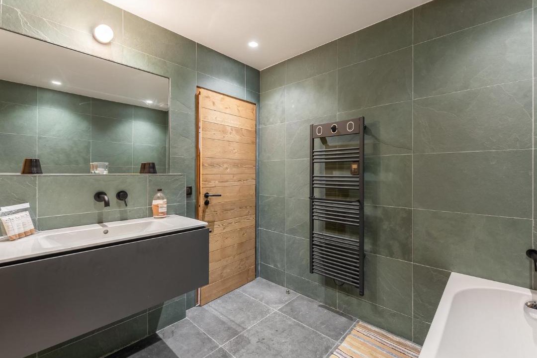 Photo of Bathroom in Praranger