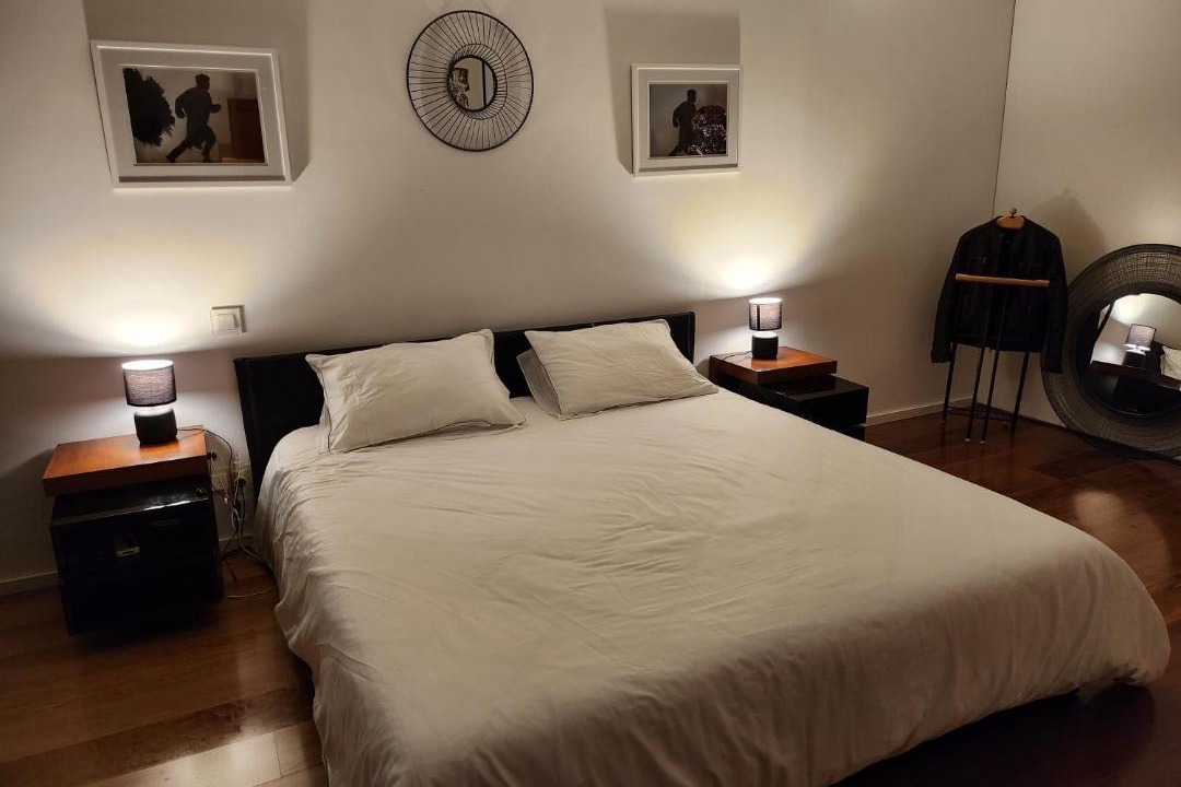 Photo of Bedroom in Linda-a-Velha