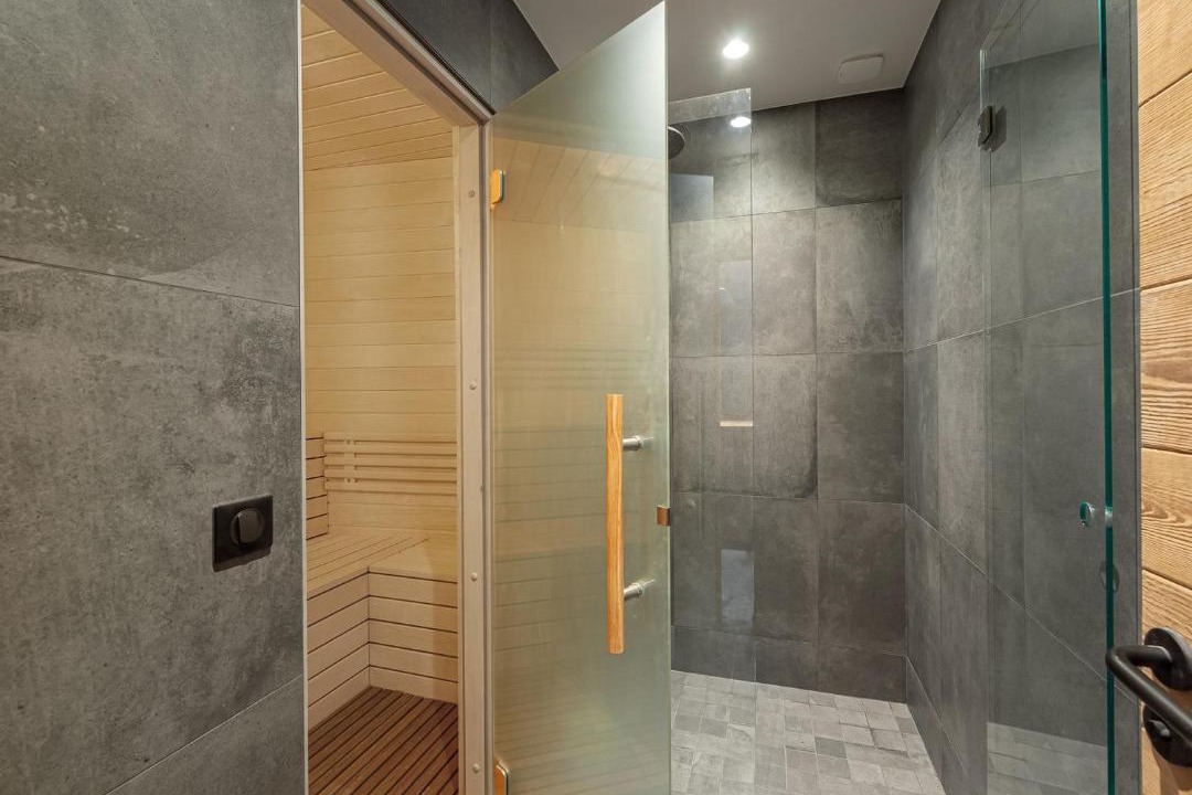 Photo of Bathroom in Praranger