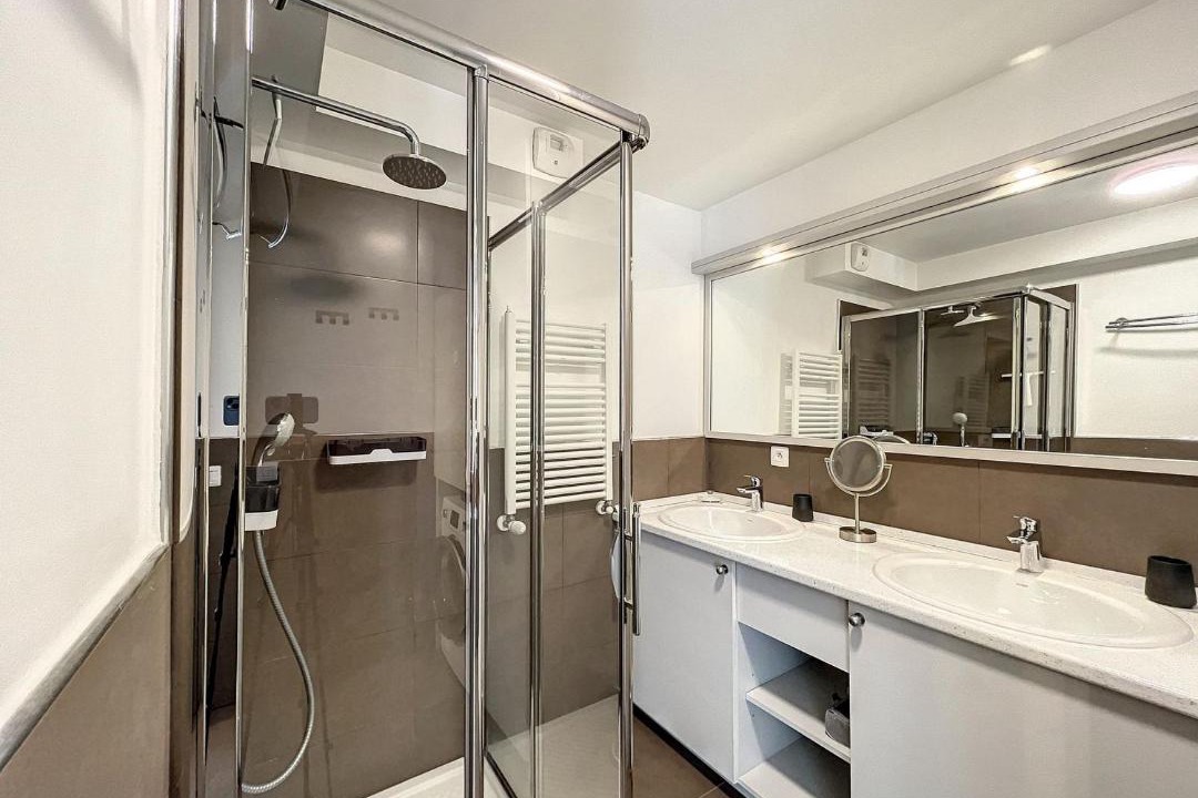 Photo of Bathroom in Chamonix City Centre