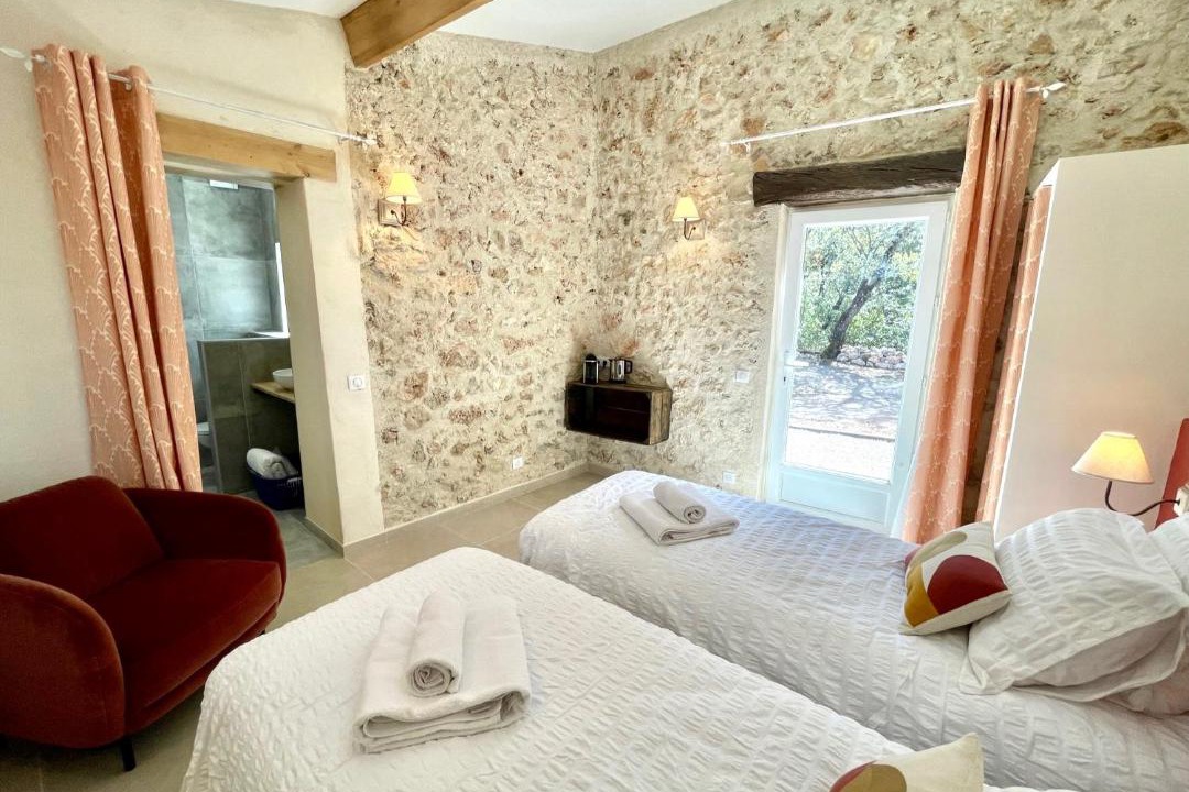 Photo of Bedroom in Saint-Antonin-du-Var