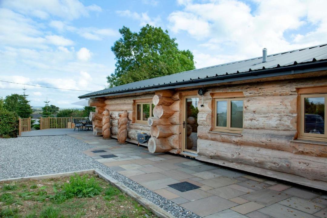 Photo of Buildings in Lifton