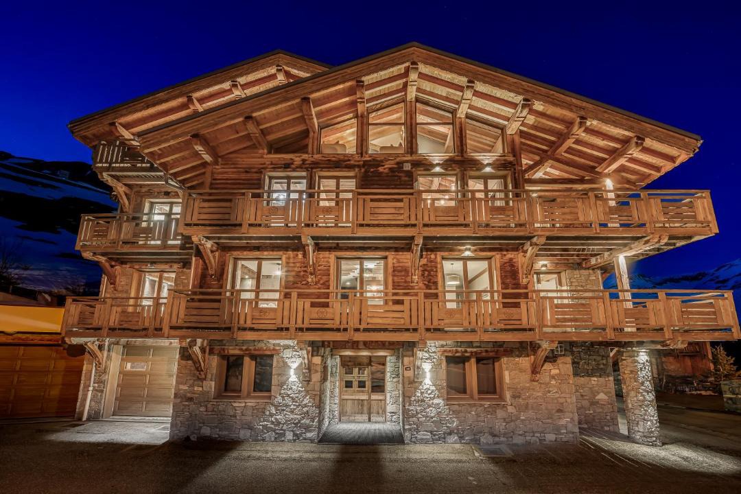 Photo of Buildings in Les Almes