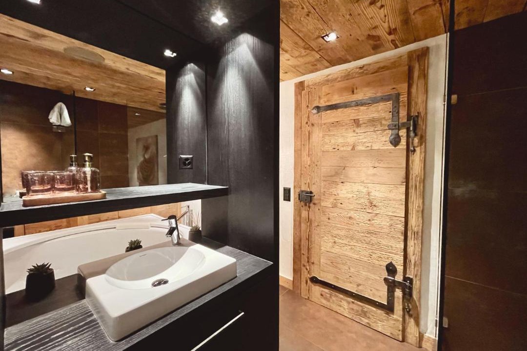 Photo of Bathroom in Chermignon