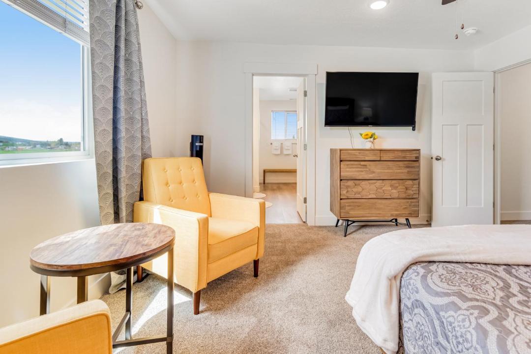 Photo of Bedroom in Sweetwater