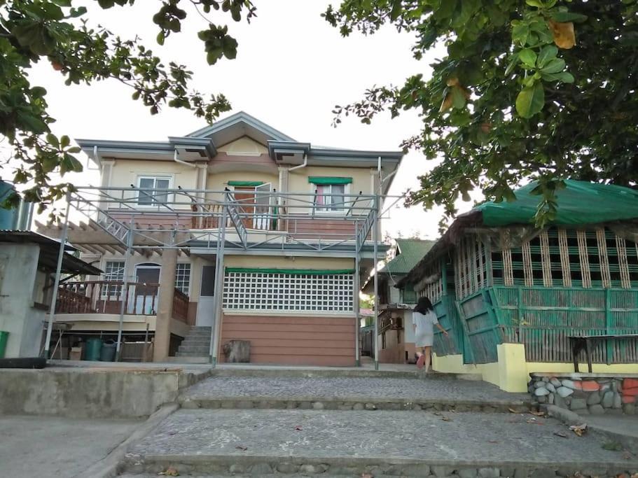 Photo of Buildings in Lobo