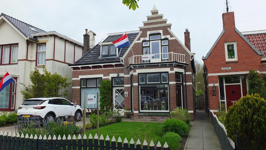 Photo of Others in Dokkum
