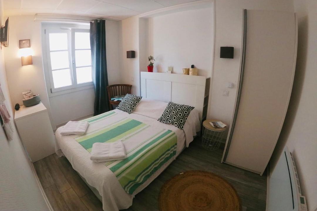 Photo of Bedroom in Biarritz City Centre