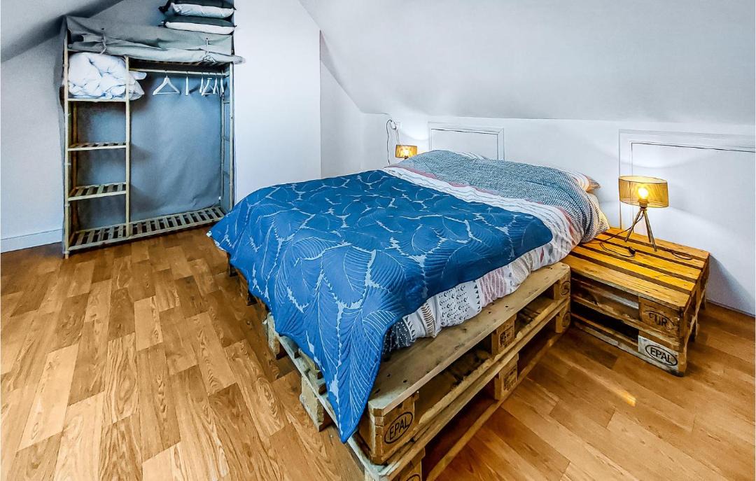 Photo of Bedroom in Lanneanou