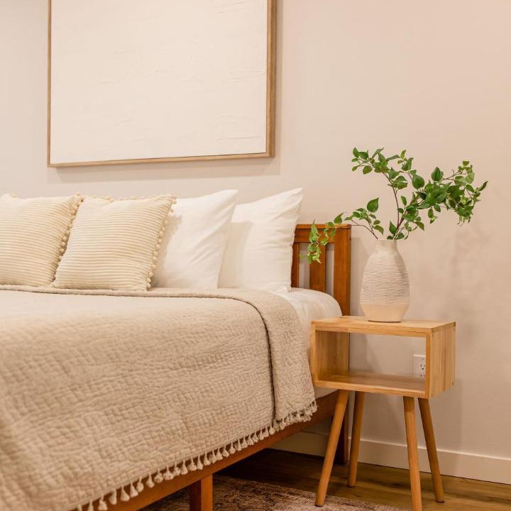 Photo of Bedroom in Concrete