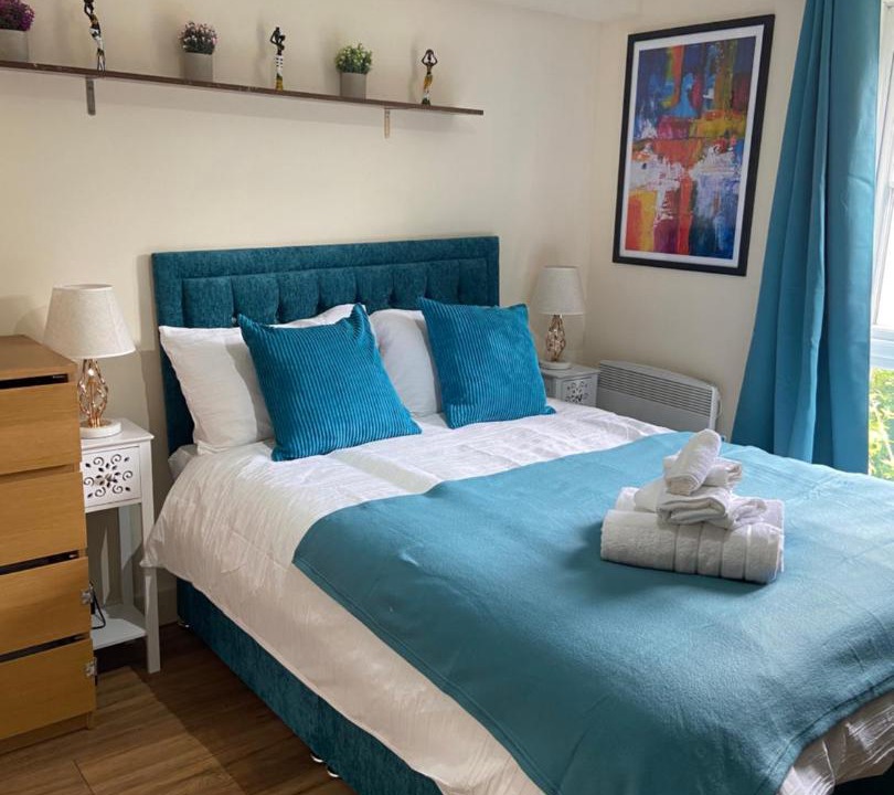 Photo of Bedroom in Island Gardens