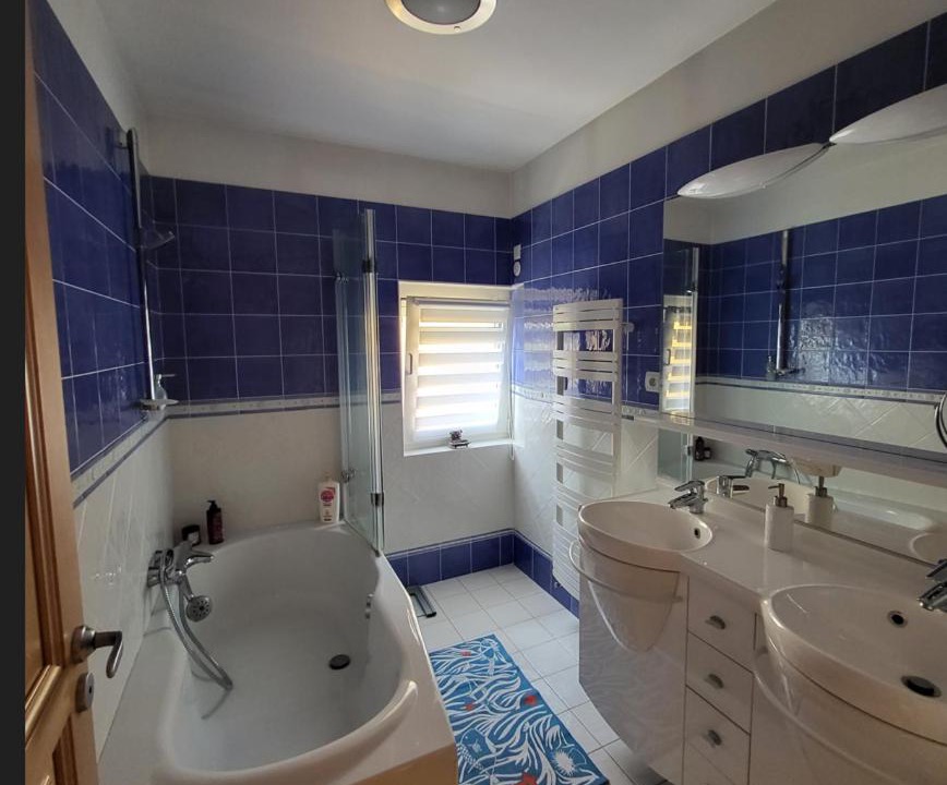 Photo of Bathroom in Giromagny