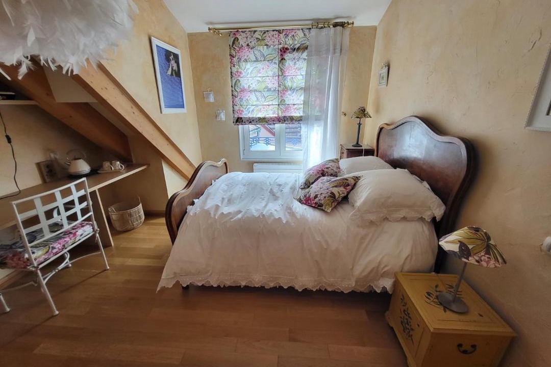 Photo of Bedroom in Giromagny