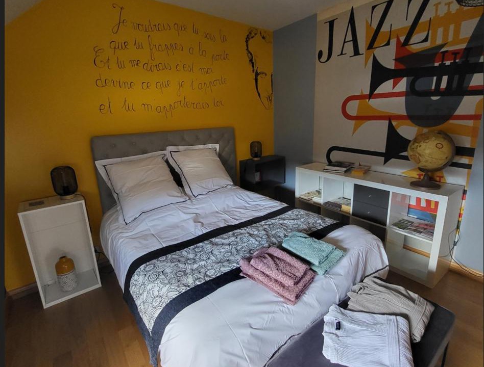 Photo of Bedroom in Giromagny