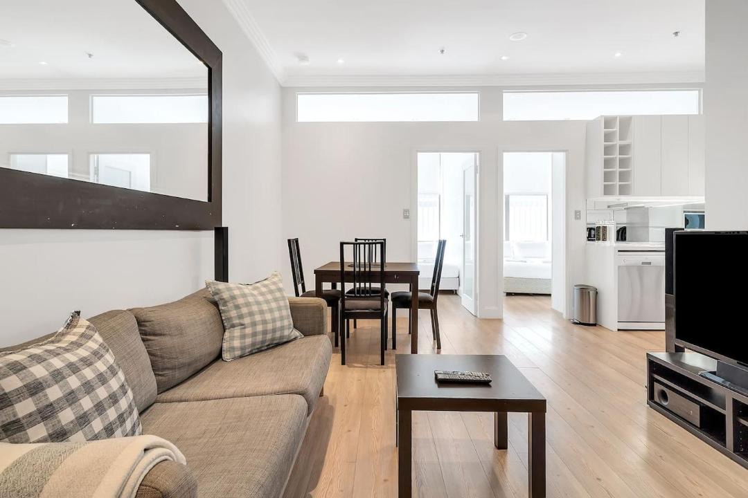 Photo of Livingroom in Woolloomooloo
