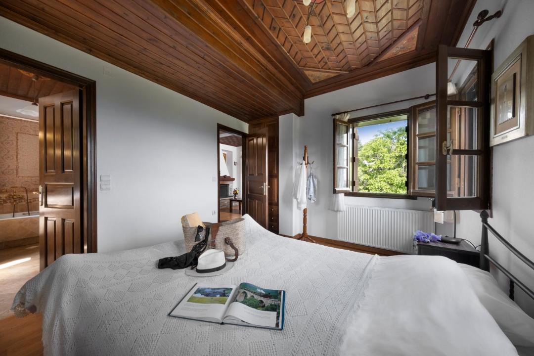 Photo of Bedroom in Milies