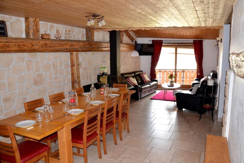 Photo of Livingroom in Aime
