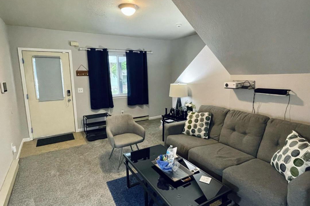 Photo of Livingroom in Mount Pleasant