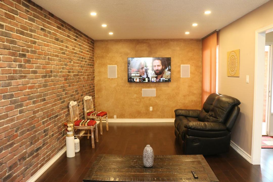 Photo of Livingroom in Markham