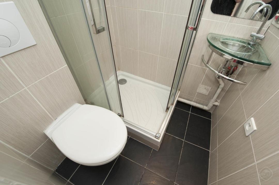Photo of Bathroom in 5th Arrondissement