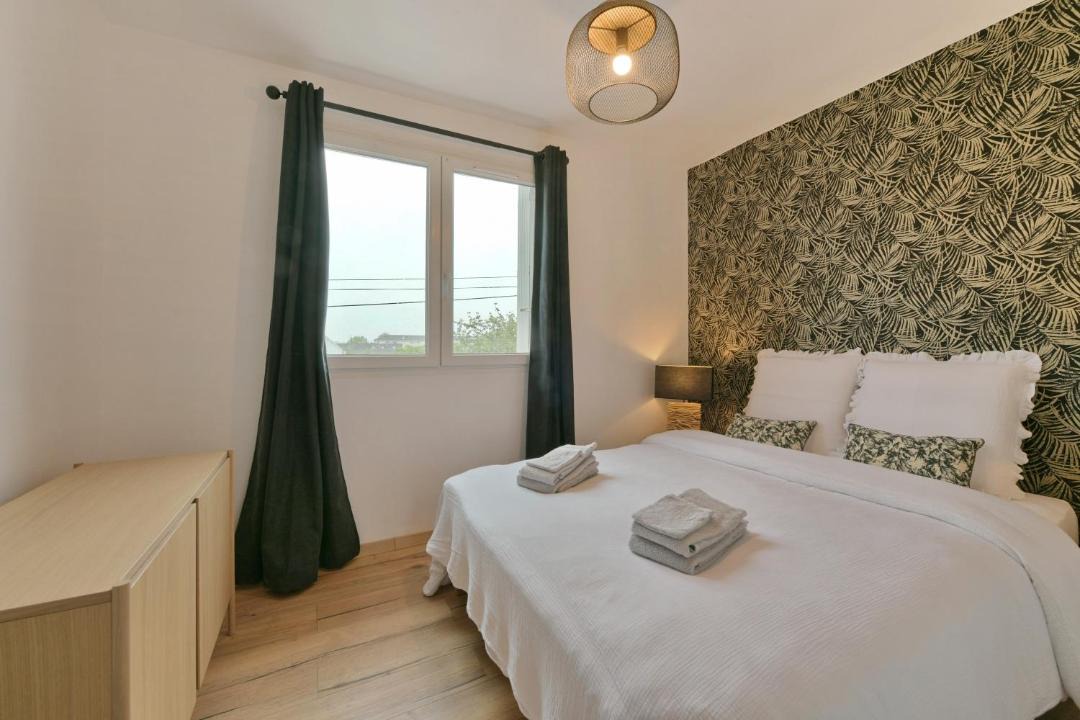 Photo of Bedroom in Carentan
