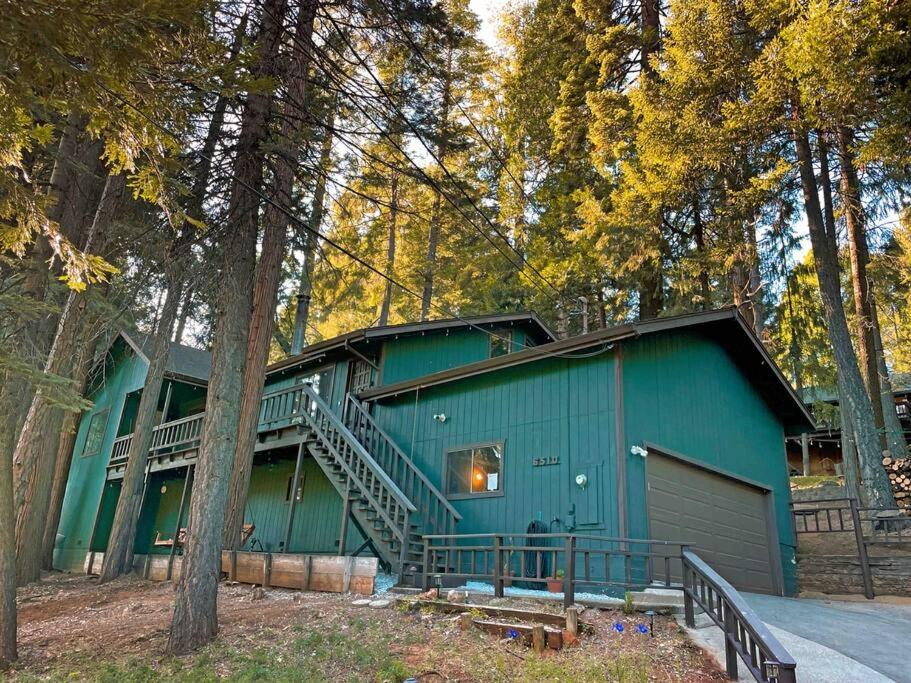 Photo of Buildings in Pollock Pines