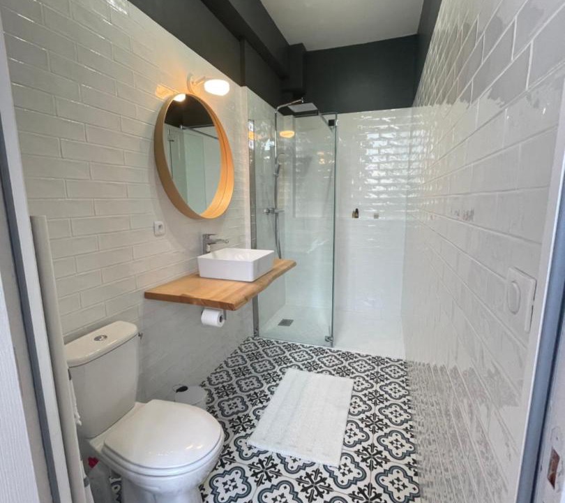 Photo of Bathroom in Olivet
