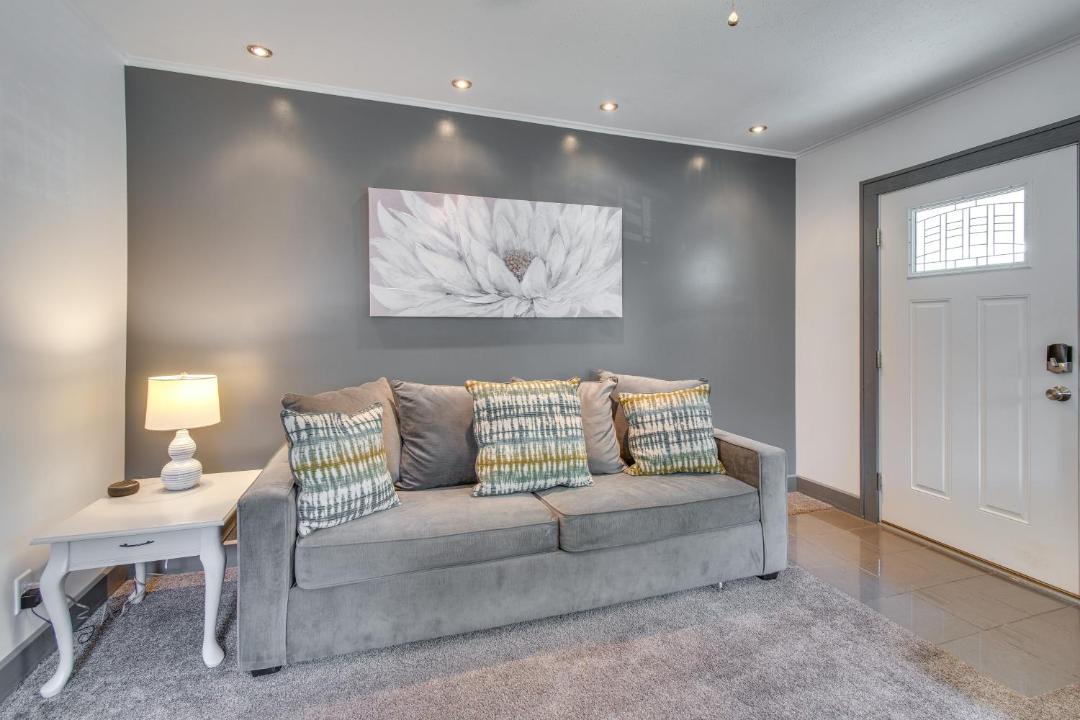Photo of Livingroom in Springfield