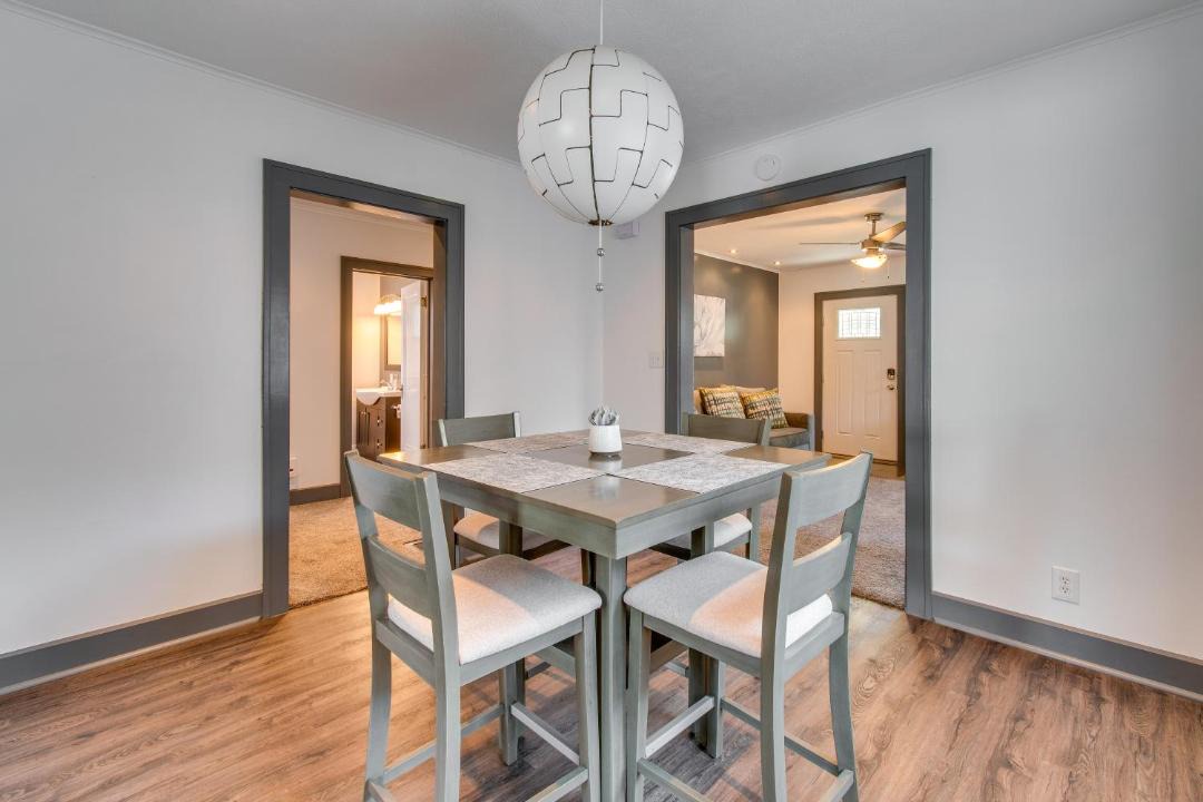 Photo of Livingroom in Springfield