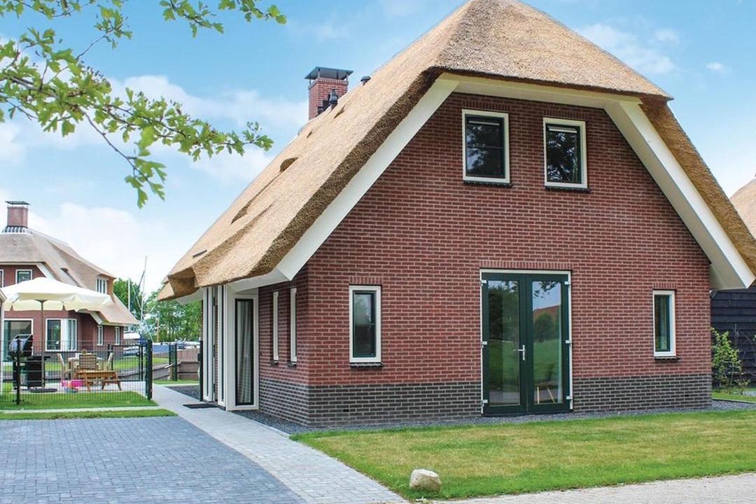 Photo of Buildings in Idskenhuizen