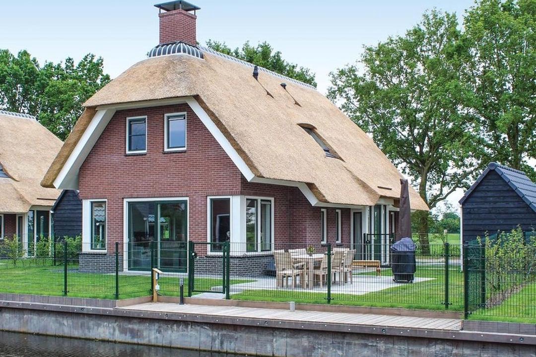 Photo of Buildings in Idskenhuizen