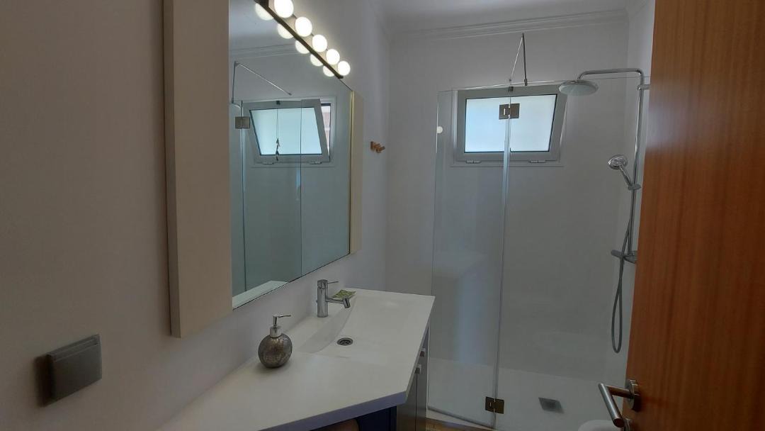 Photo of Bathroom in Estreito da Calheta