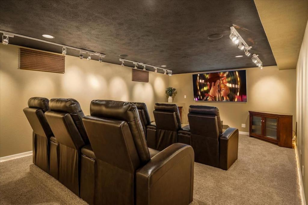 Photo of Livingroom in Cliff - Cannon