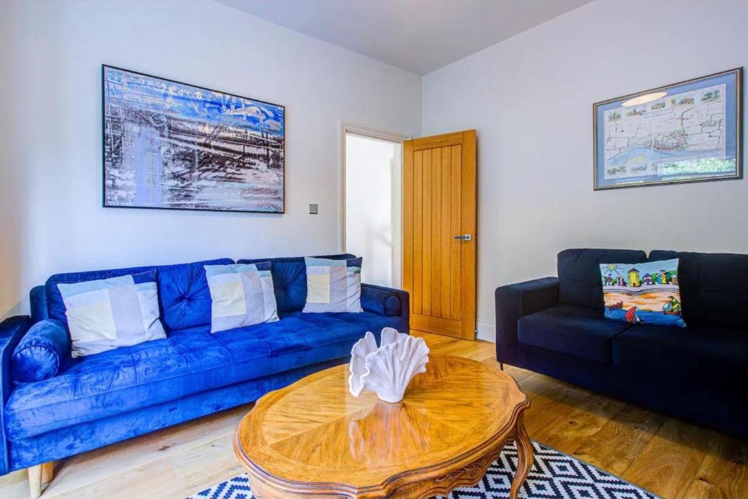 Photo of Livingroom in Leigh-on-Sea