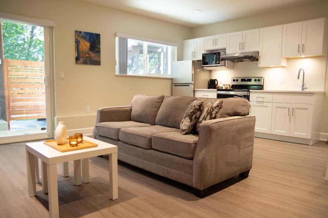 Photo of Livingroom in Burnaby