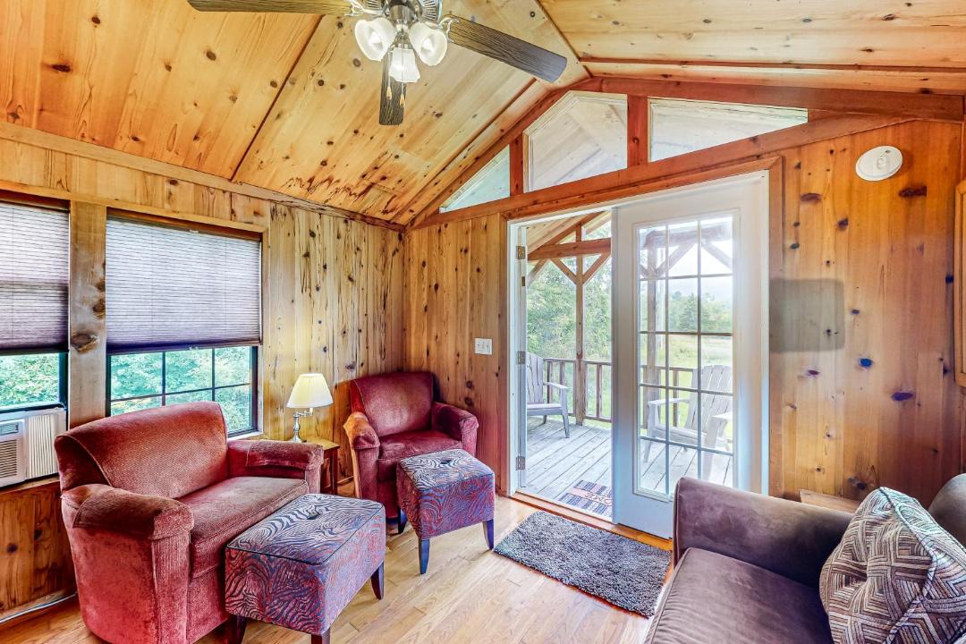 Photo of Livingroom in Hector