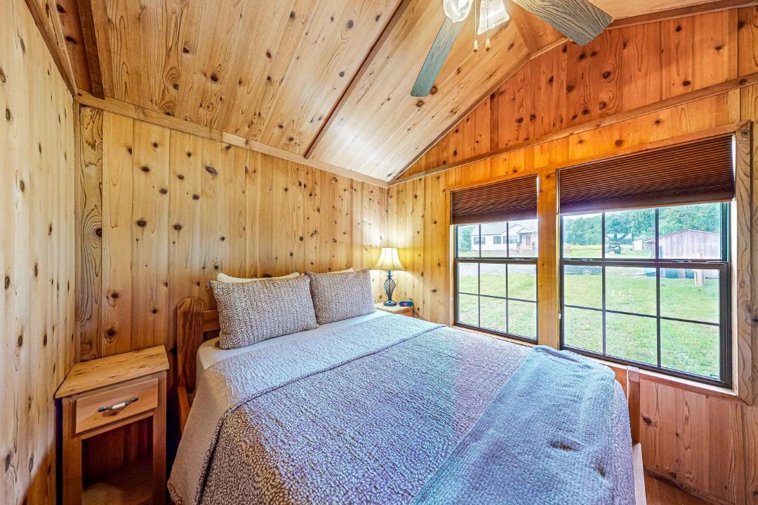 Photo of Bedroom in Hector
