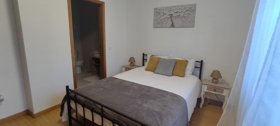 Photo of Bedroom in Lousa