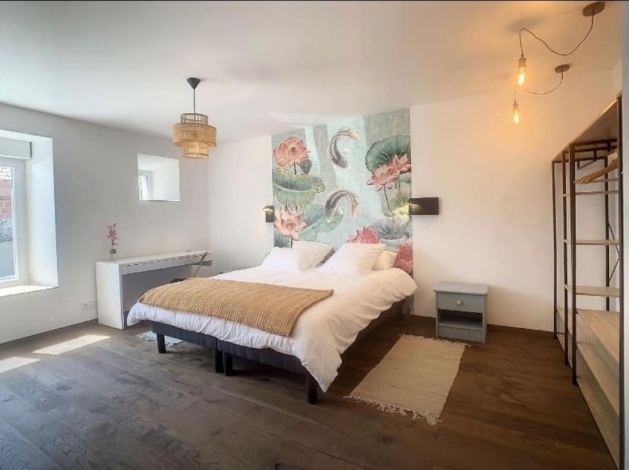 Photo of Bedroom in Lingreville