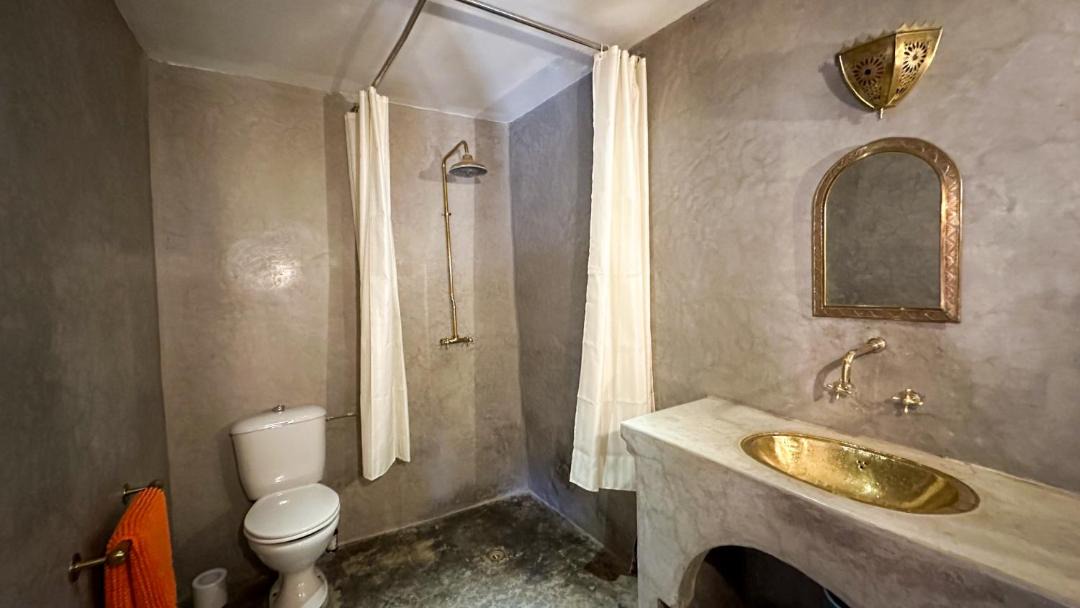 Photo of Bathroom in Tabant