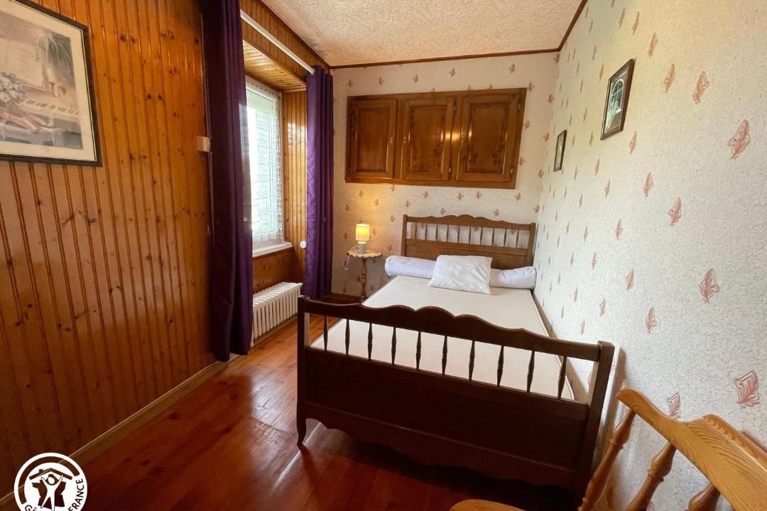 Photo of Bedroom in Thire