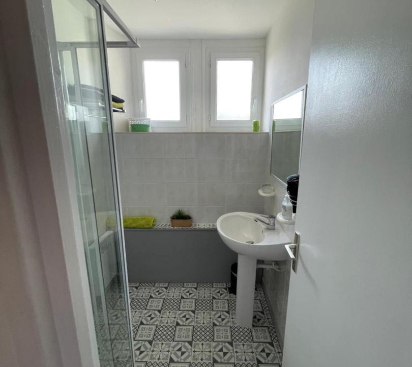 Photo of Bathroom in Azille