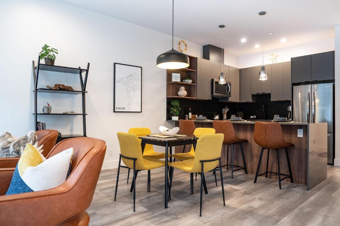 Photo of Livingroom in Revelstoke
