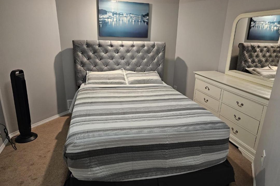 Photo of Bedroom in Arbour Lake