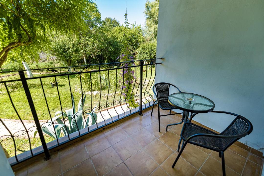 Photo of Patio Balcony in Venus