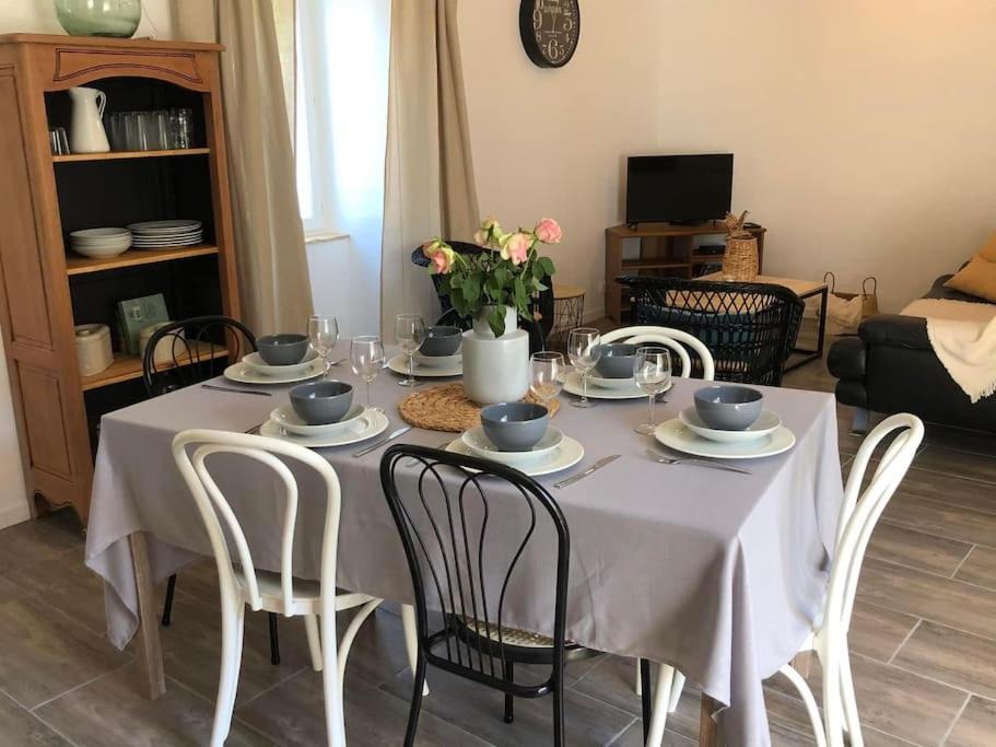 Photo of Livingroom in Meyras