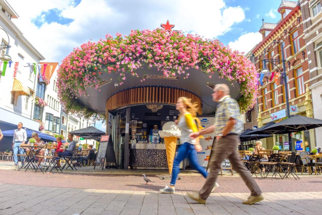 Photo of Others in Arnhem